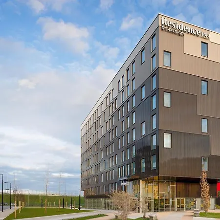 By Marriott Paris Charles De Gaulle Airport Ξενοδοχείο