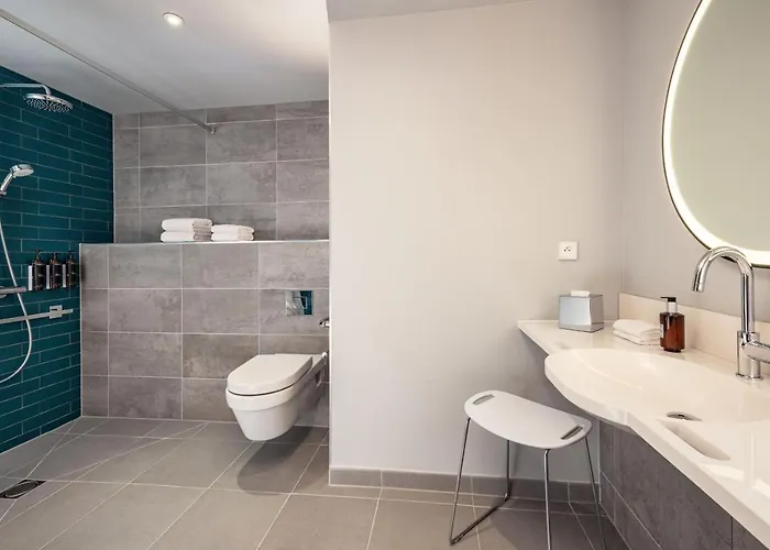 By Marriott Paris Charles De Gaulle Airport Hotel