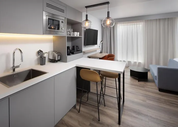 By Marriott Paris Charles De Gaulle Airport Hotel